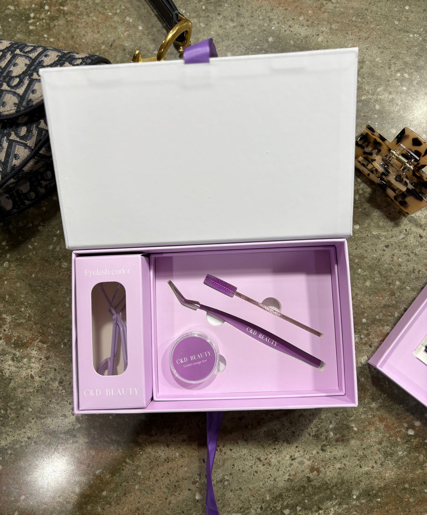 C & D Beauty - Sweetheart Press & Go Lash Kit