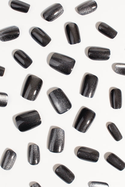 Bonmuz - Moonstone Quartz | Soft & Durable Press-On Nails