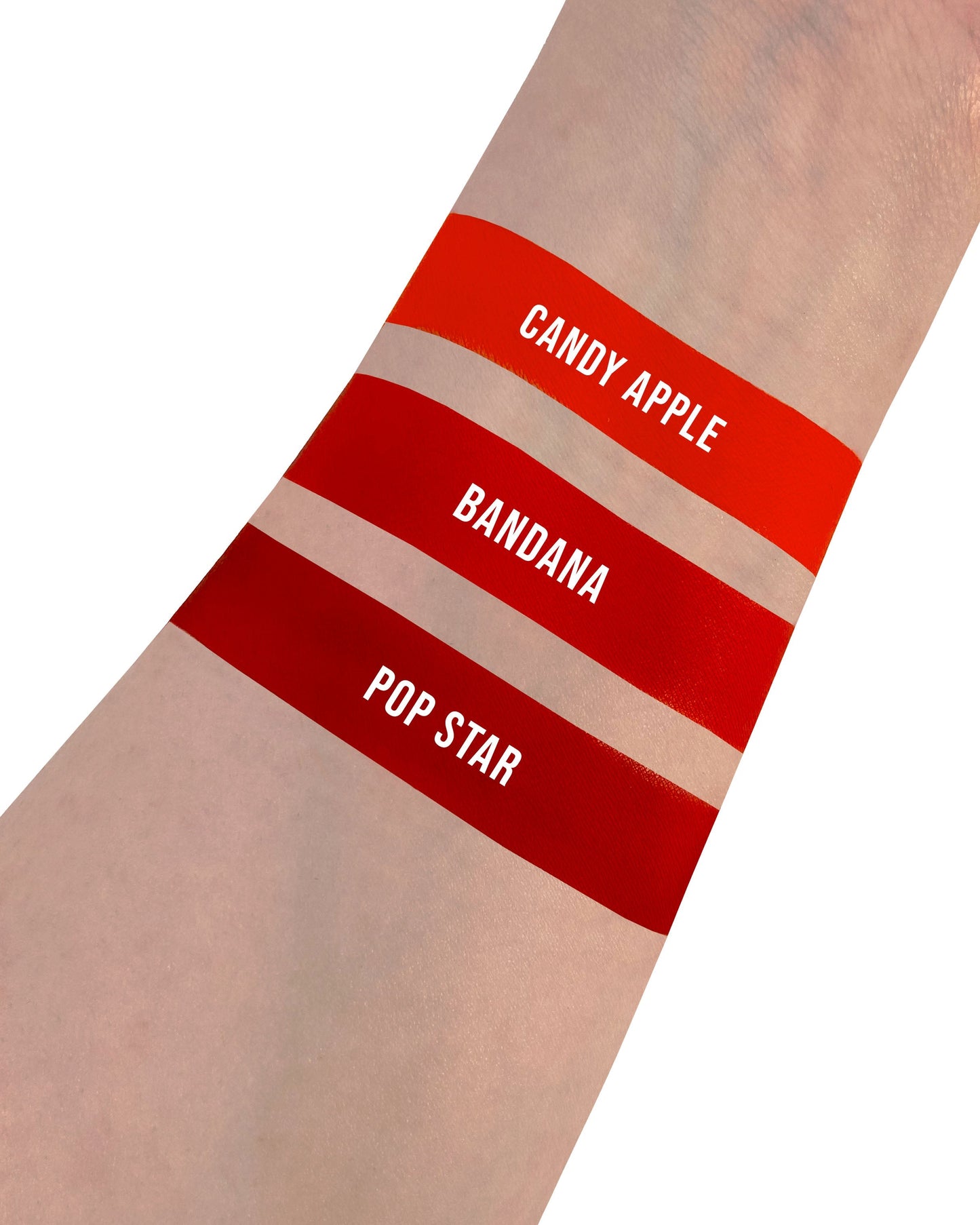Gavissi Beauty - "BANDANA" RETRO LINER