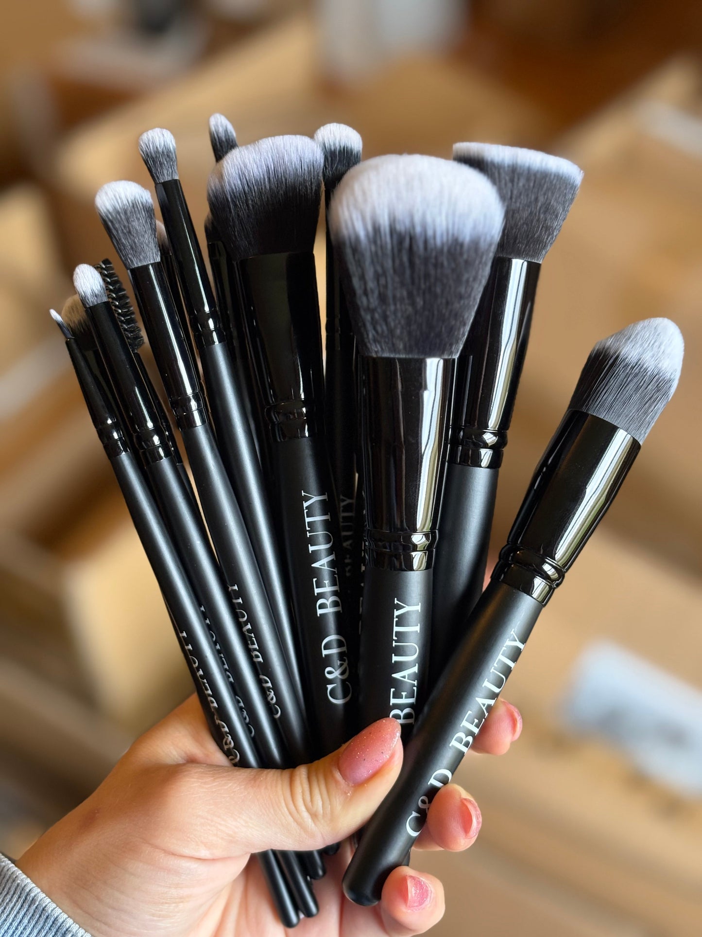 C & D Beauty - Makeup Brush Set
