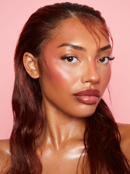 Cheek Of It Liquid Highlighter