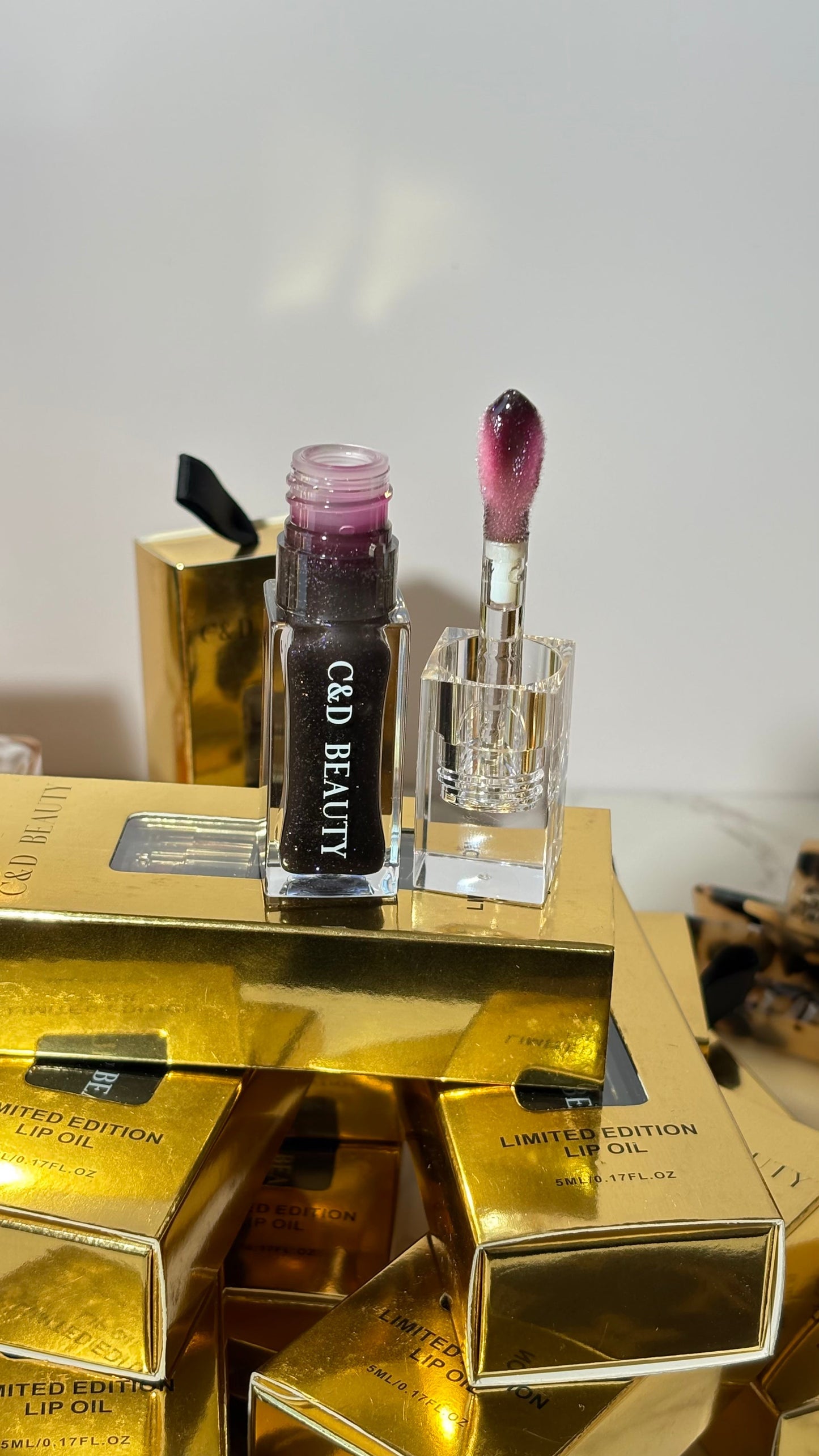 C & D Beauty - ECSTACY LIP OIL