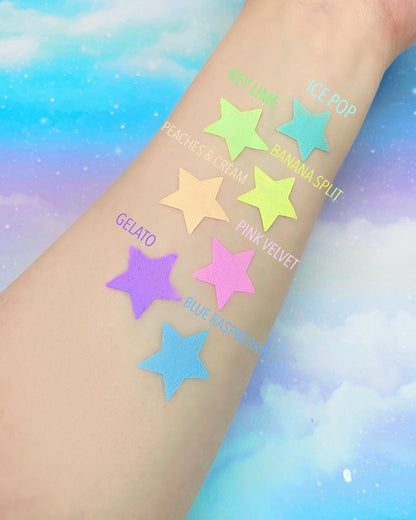 Gavissi Beauty - "BLUE RASPBERRY" RETRO LINER